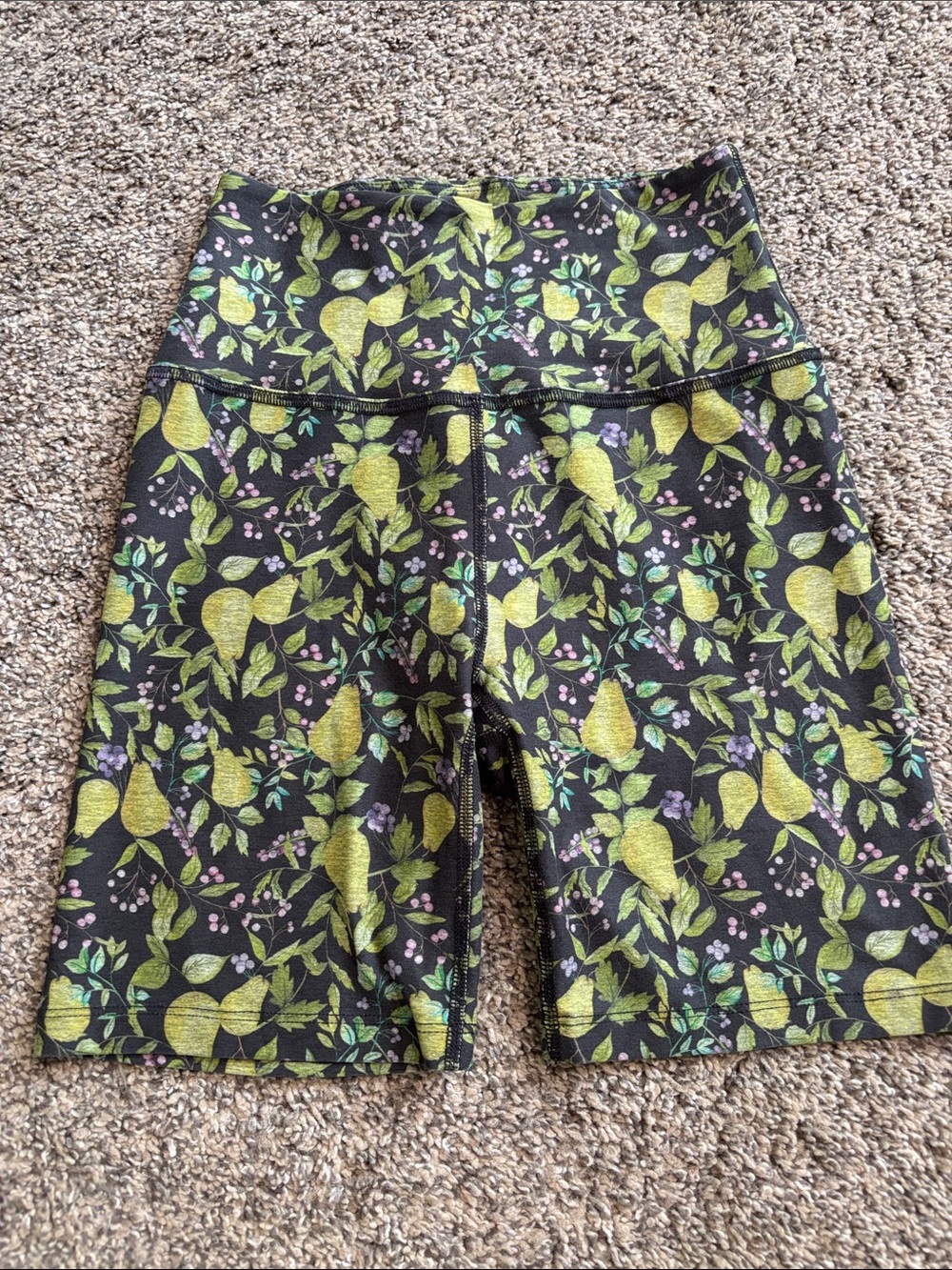 Beyond Yoga Shorts size medium